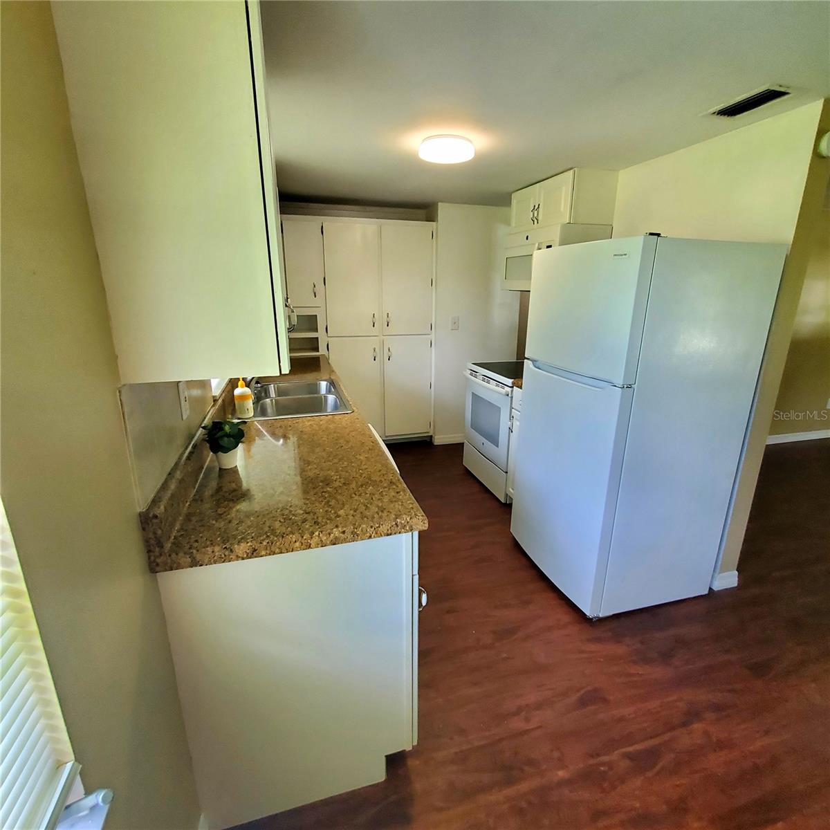 37204 NICOLE AVE, ZEPHYRHILLS, FL, 33541