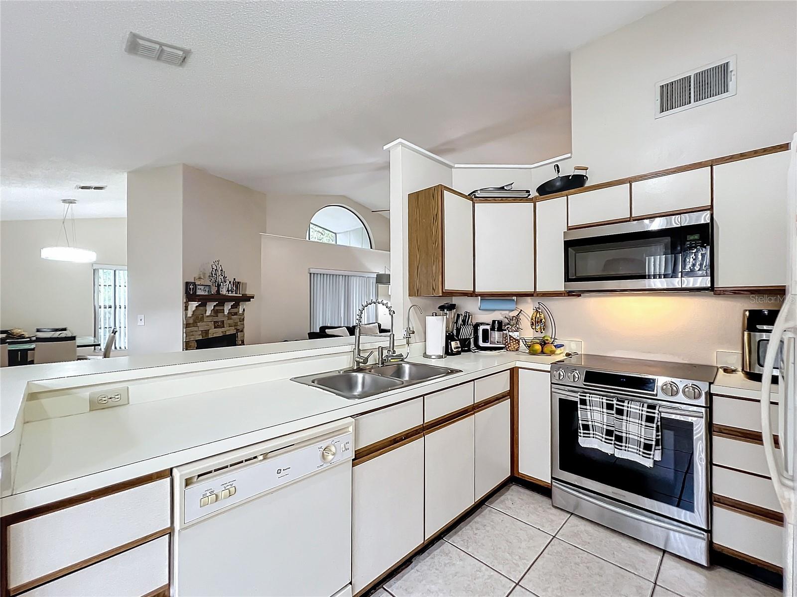 2431 PEWTER CT, ORLANDO, FL, 32837