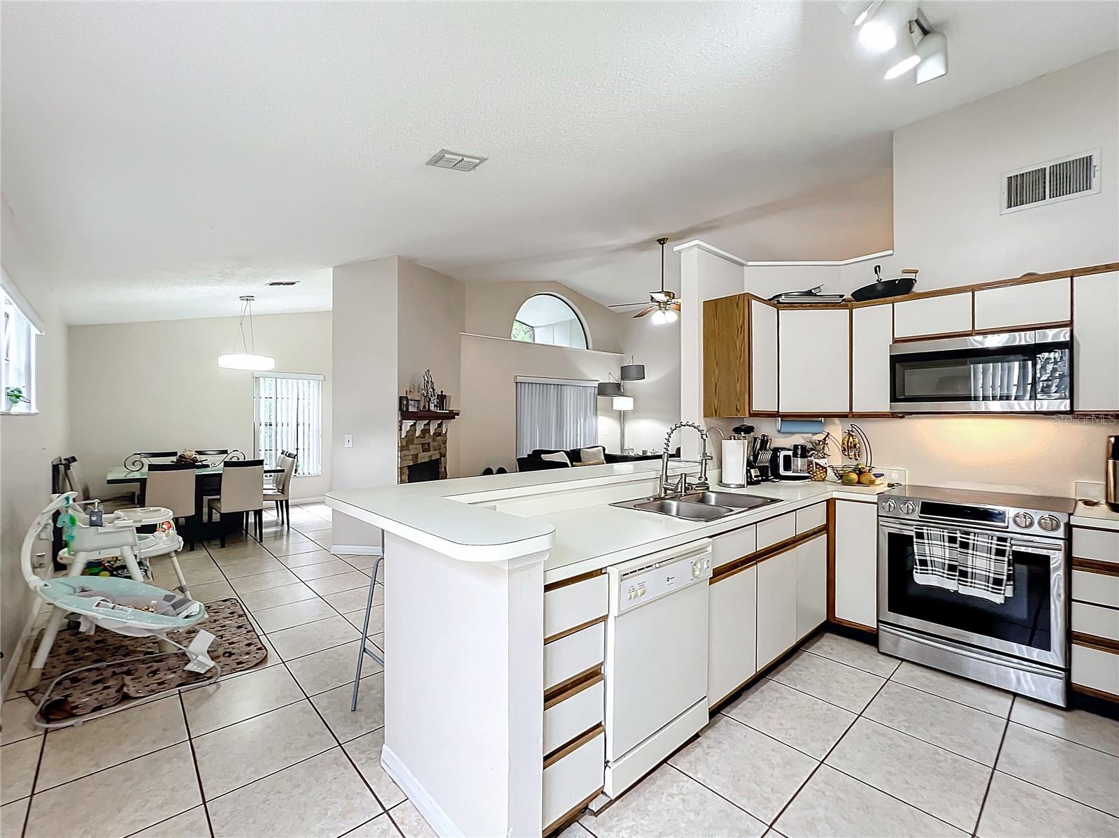 2431 PEWTER CT, ORLANDO, FL, 32837