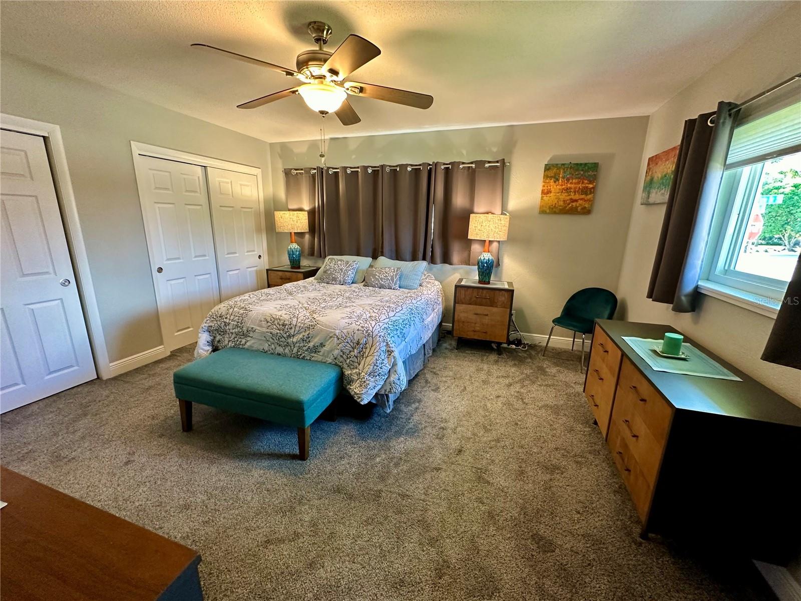 2200 W BAY ISLE DR SE, SAINT PETERSBURG, FL, 33705