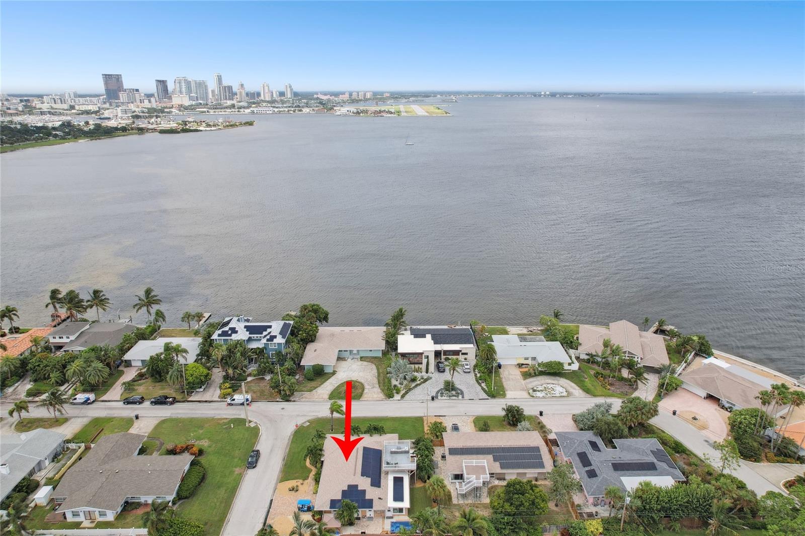 2200 W BAY ISLE DR SE, SAINT PETERSBURG, FL, 33705