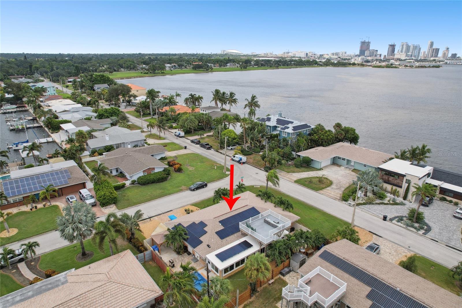 2200 W BAY ISLE DR SE, SAINT PETERSBURG, FL, 33705