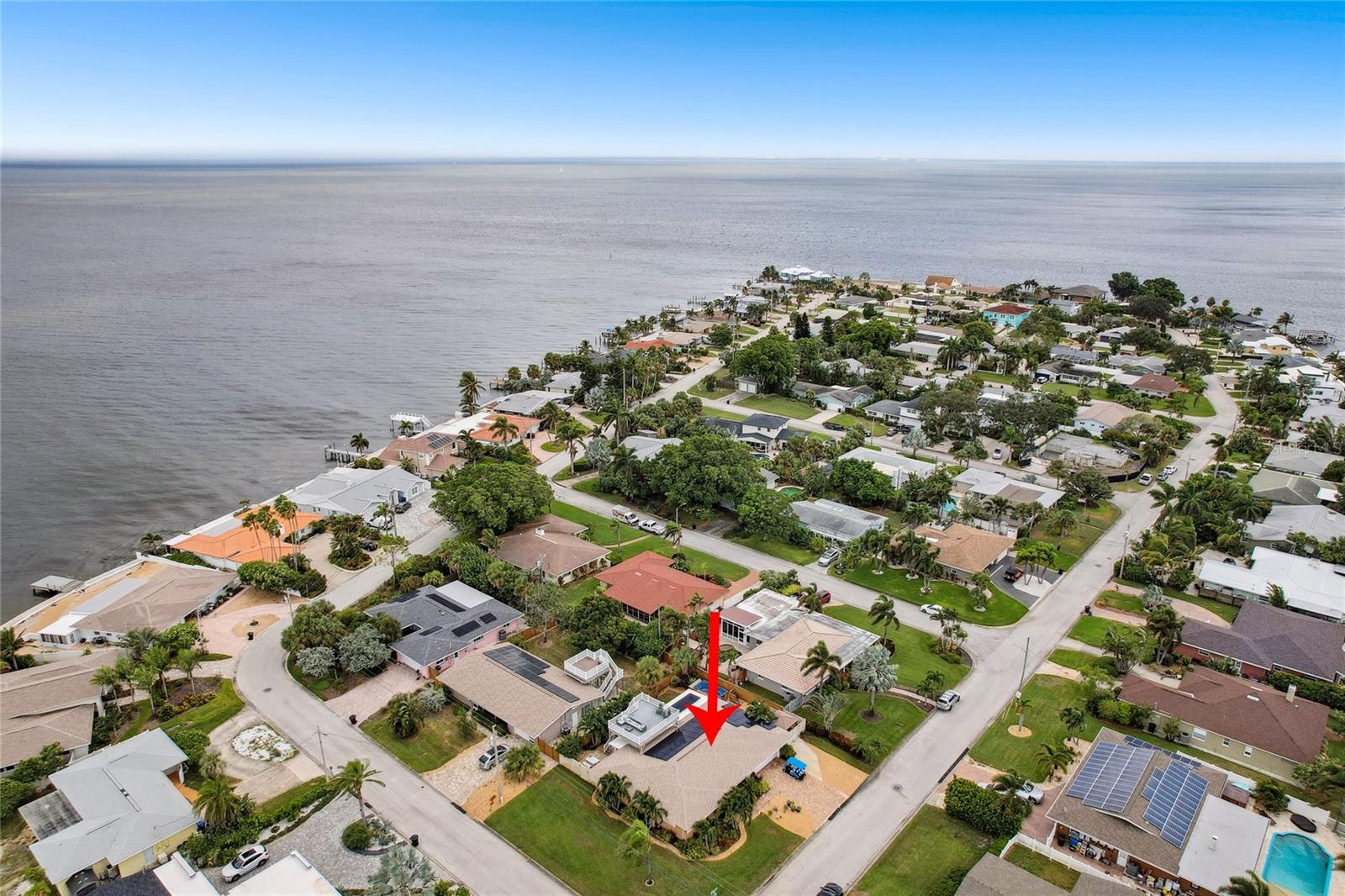 2200 W BAY ISLE DR SE, SAINT PETERSBURG, FL, 33705