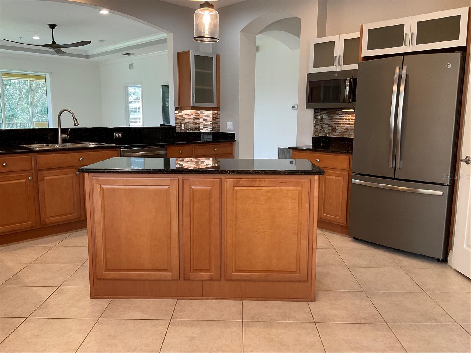 6414 MOORINGS POINT CIR #201, LAKEWOOD RANCH, FL, 34202