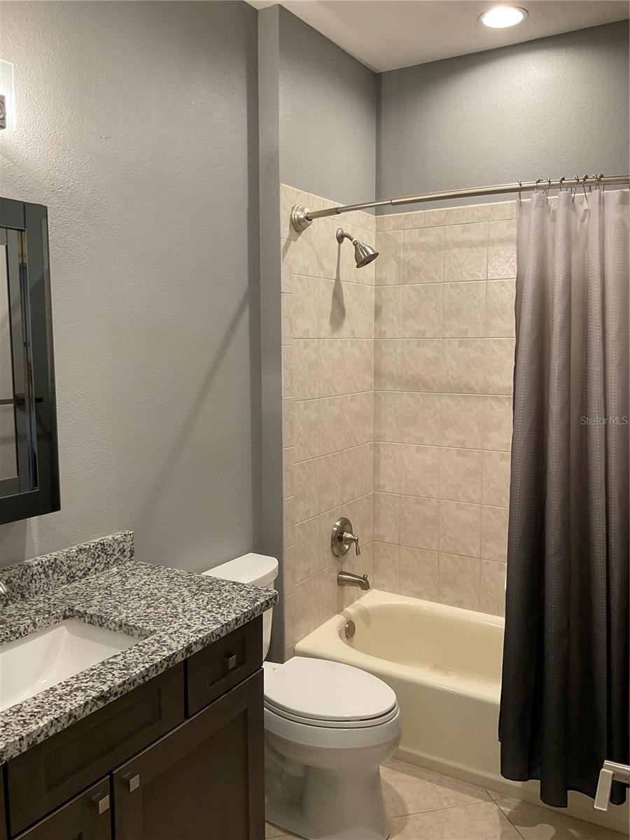 6414 MOORINGS POINT CIR #201, LAKEWOOD RANCH, FL, 34202
