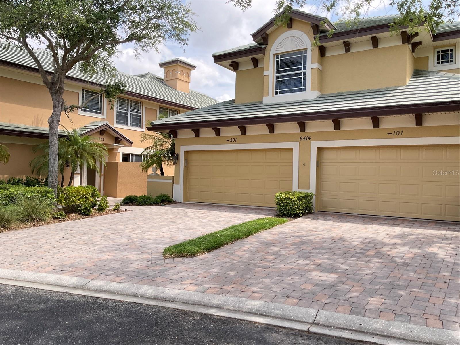 6414 MOORINGS POINT CIR #201, LAKEWOOD RANCH, FL, 34202