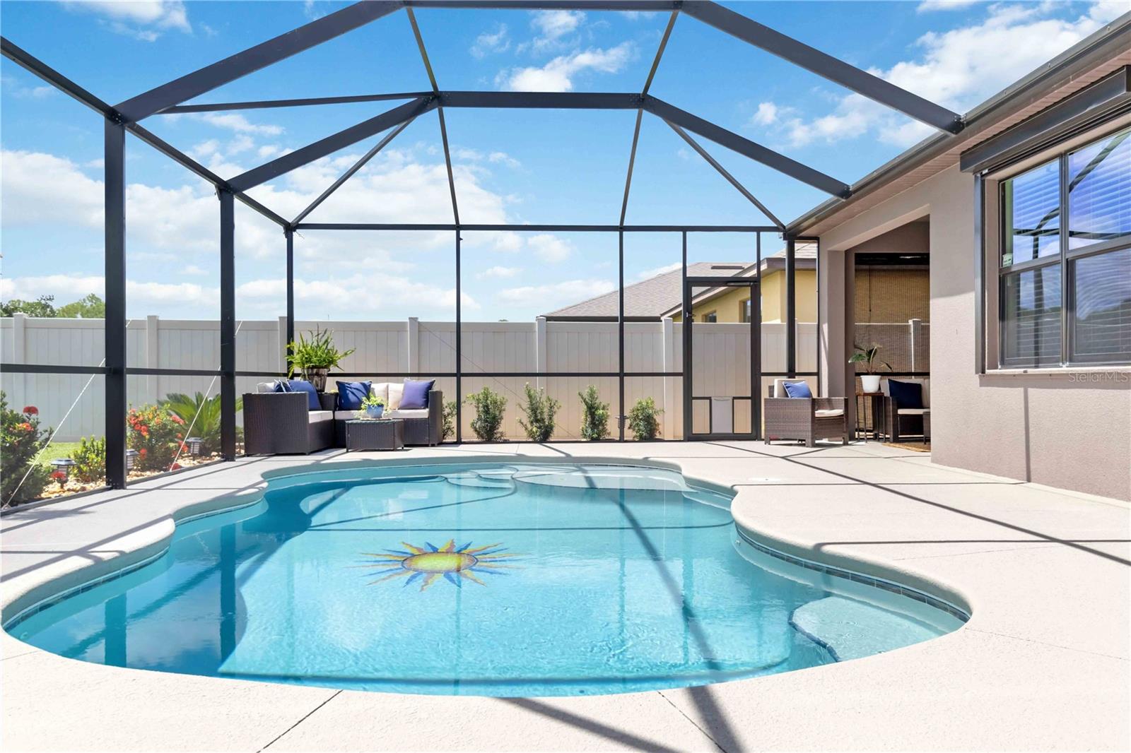 730 OLD COUNTRY RD SE, PALM BAY, FL, 32909