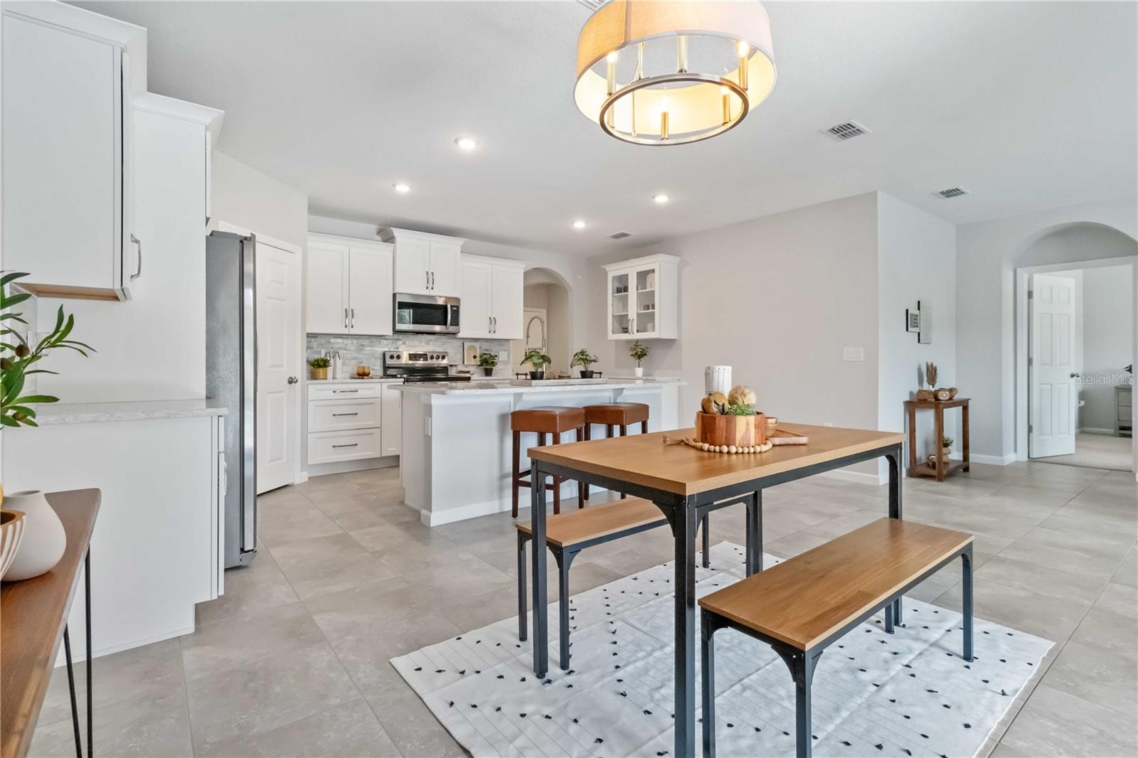 730 OLD COUNTRY RD SE, PALM BAY, FL, 32909