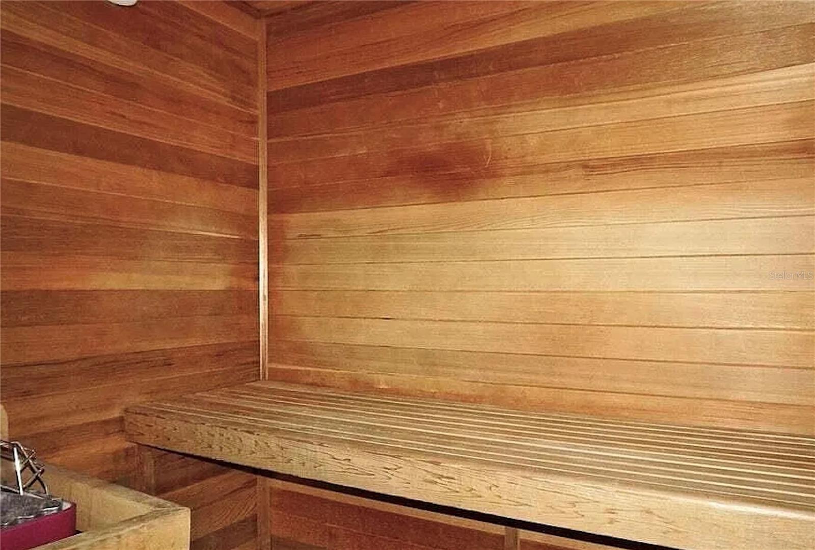 730 OLD COUNTRY RD SE, PALM BAY, FL, 32909