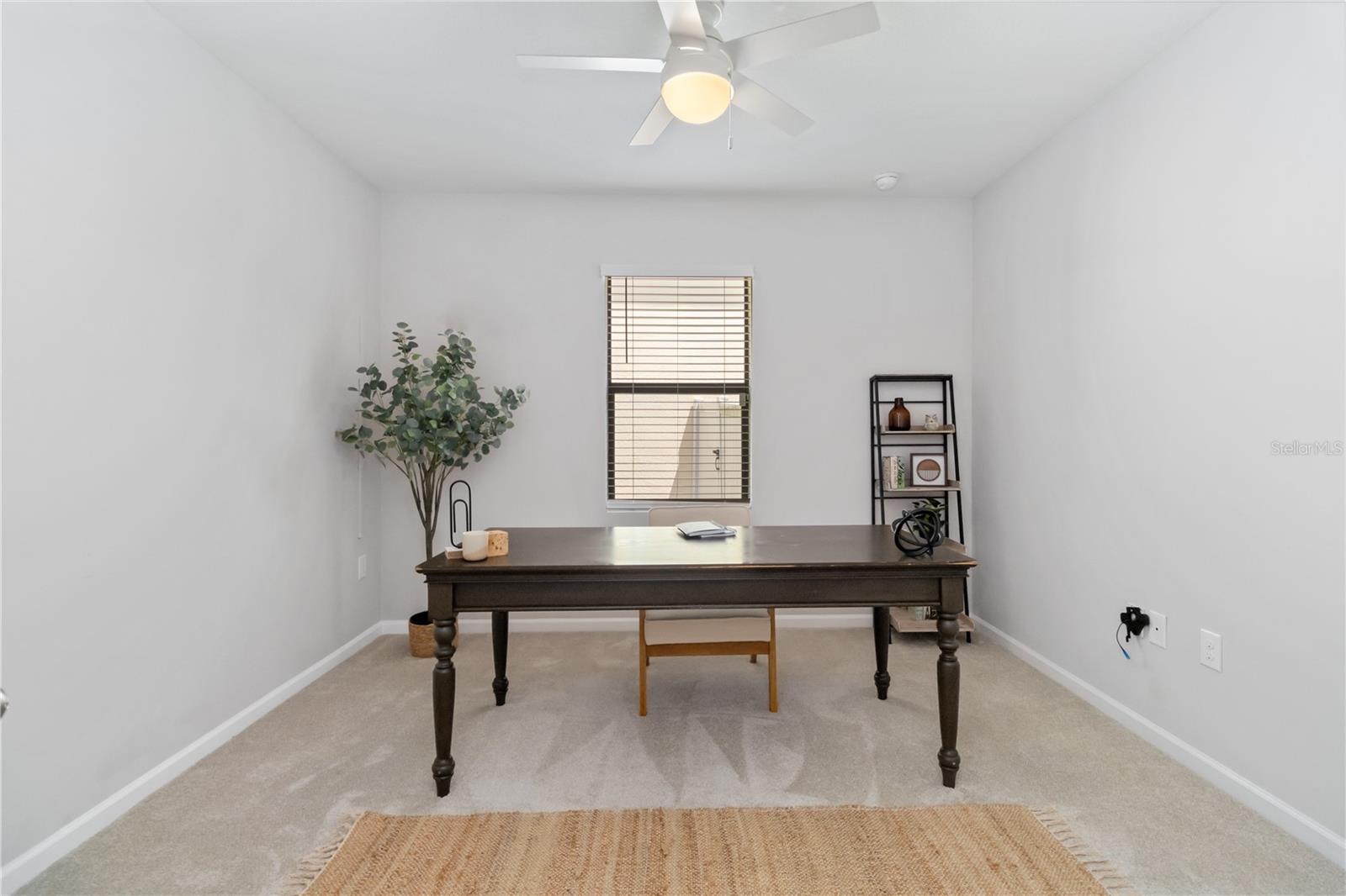 730 OLD COUNTRY RD SE, PALM BAY, FL, 32909