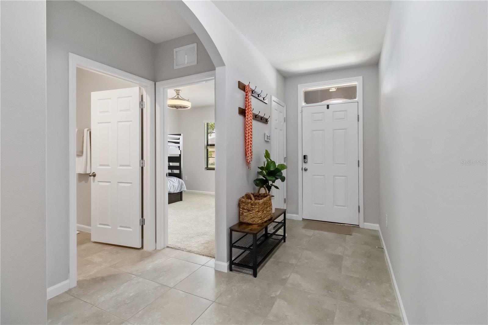 730 OLD COUNTRY RD SE, PALM BAY, FL, 32909