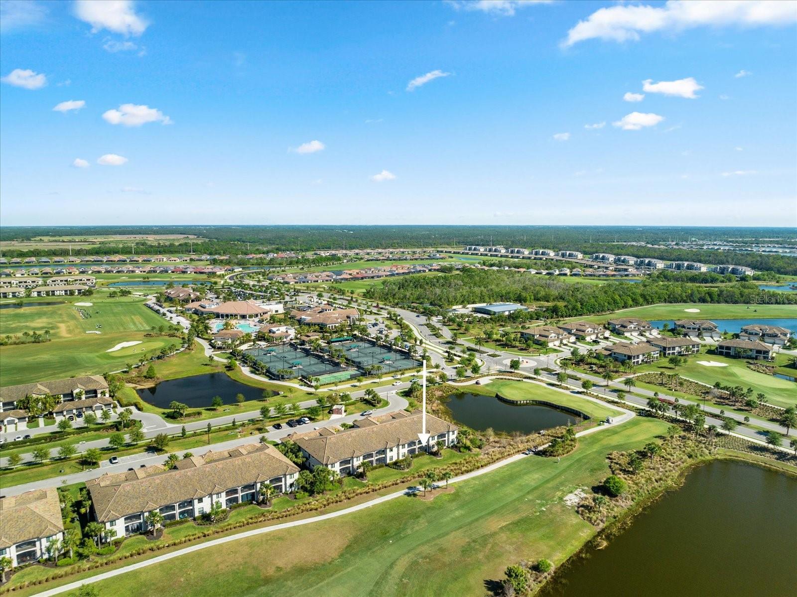 17520 GAWTHROP DR #207, BRADENTON, FL, 34211
