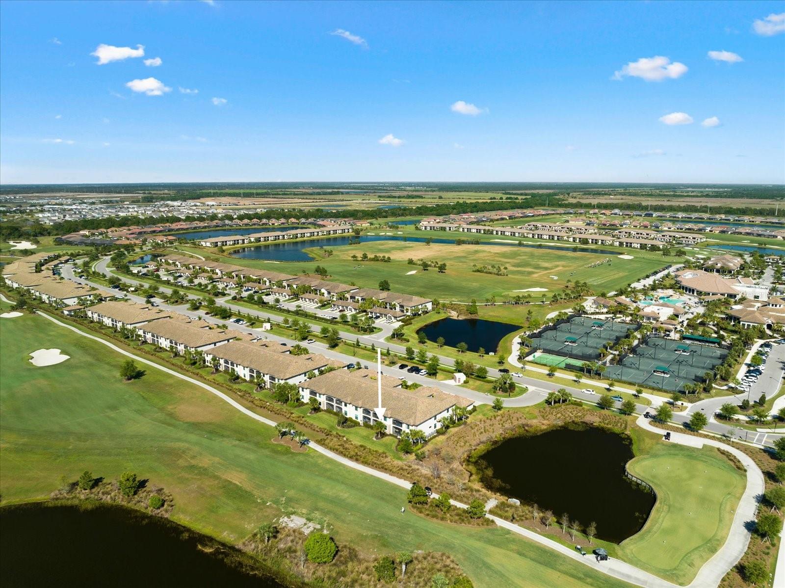 17520 GAWTHROP DR #207, BRADENTON, FL, 34211
