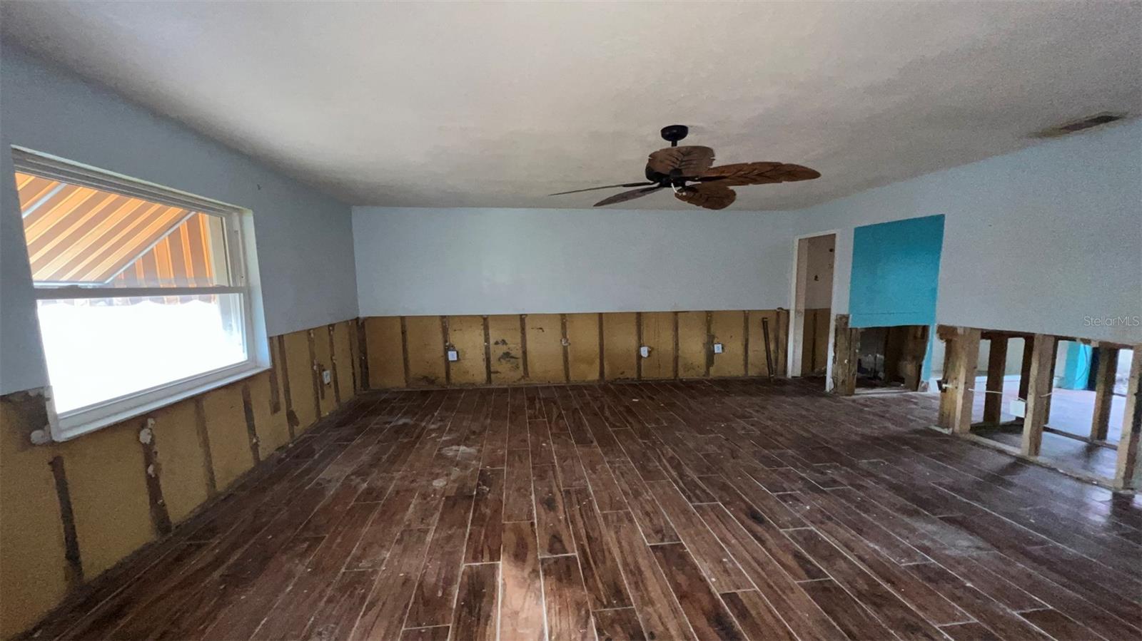 4464 MARINE PKWY, NEW PORT RICHEY, FL, 34652