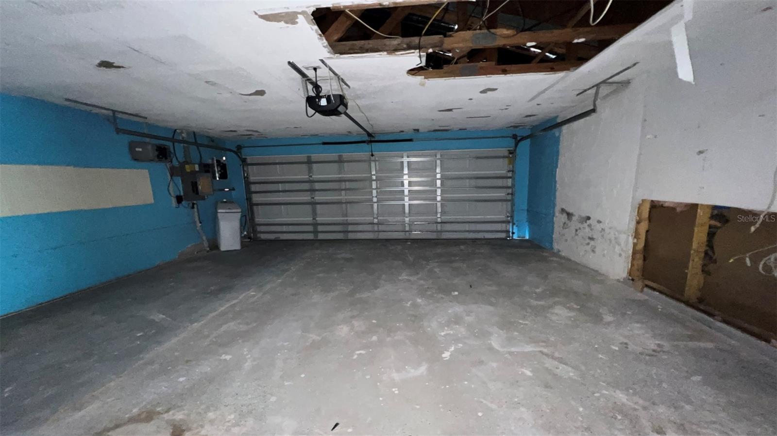 4464 MARINE PKWY, NEW PORT RICHEY, FL, 34652