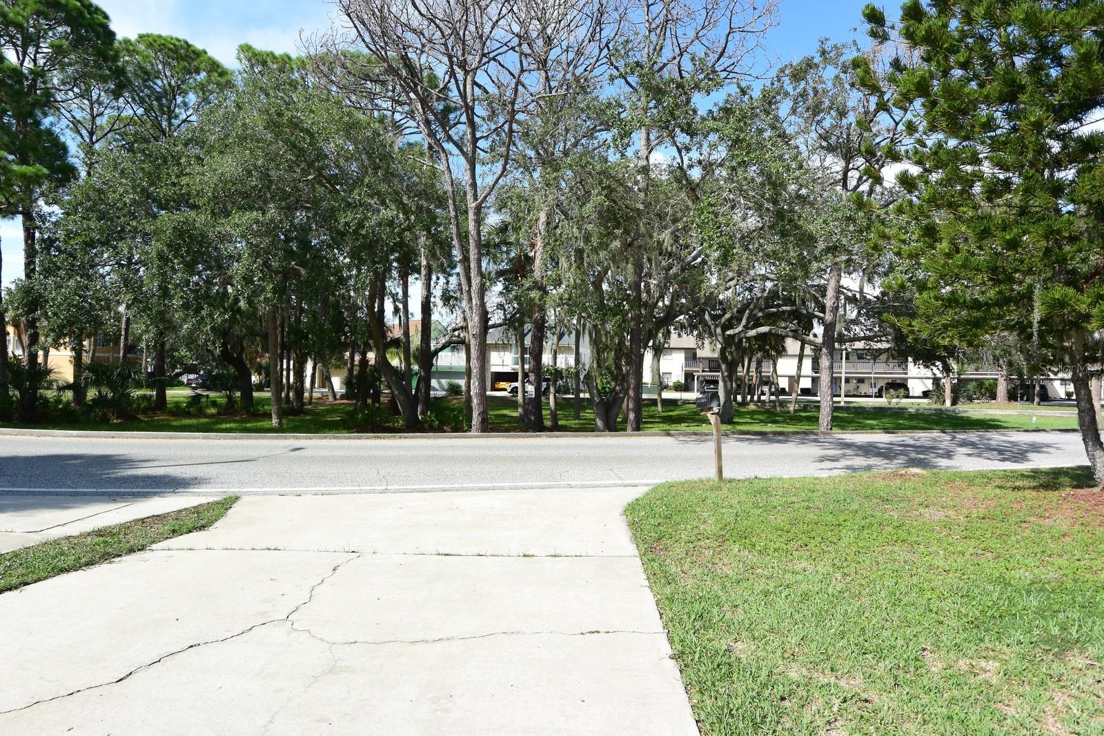 4464 MARINE PKWY, NEW PORT RICHEY, FL, 34652
