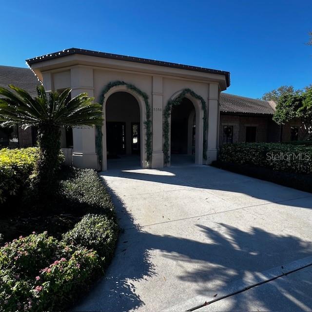 21945 KING HENRY AVE, LEESBURG, FL, 34748