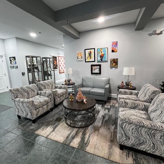 21945 KING HENRY AVE, LEESBURG, FL, 34748