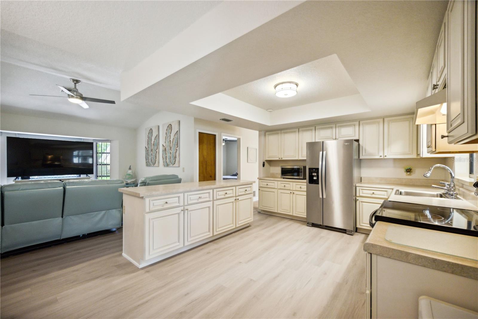 9273 CARNATION AVE, ENGLEWOOD, FL, 34224