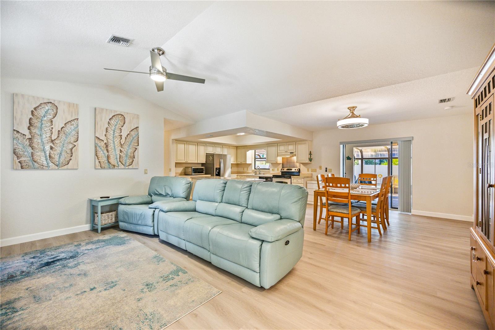 9273 CARNATION AVE, ENGLEWOOD, FL, 34224