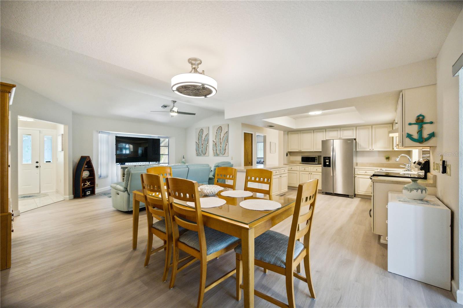 9273 CARNATION AVE, ENGLEWOOD, FL, 34224