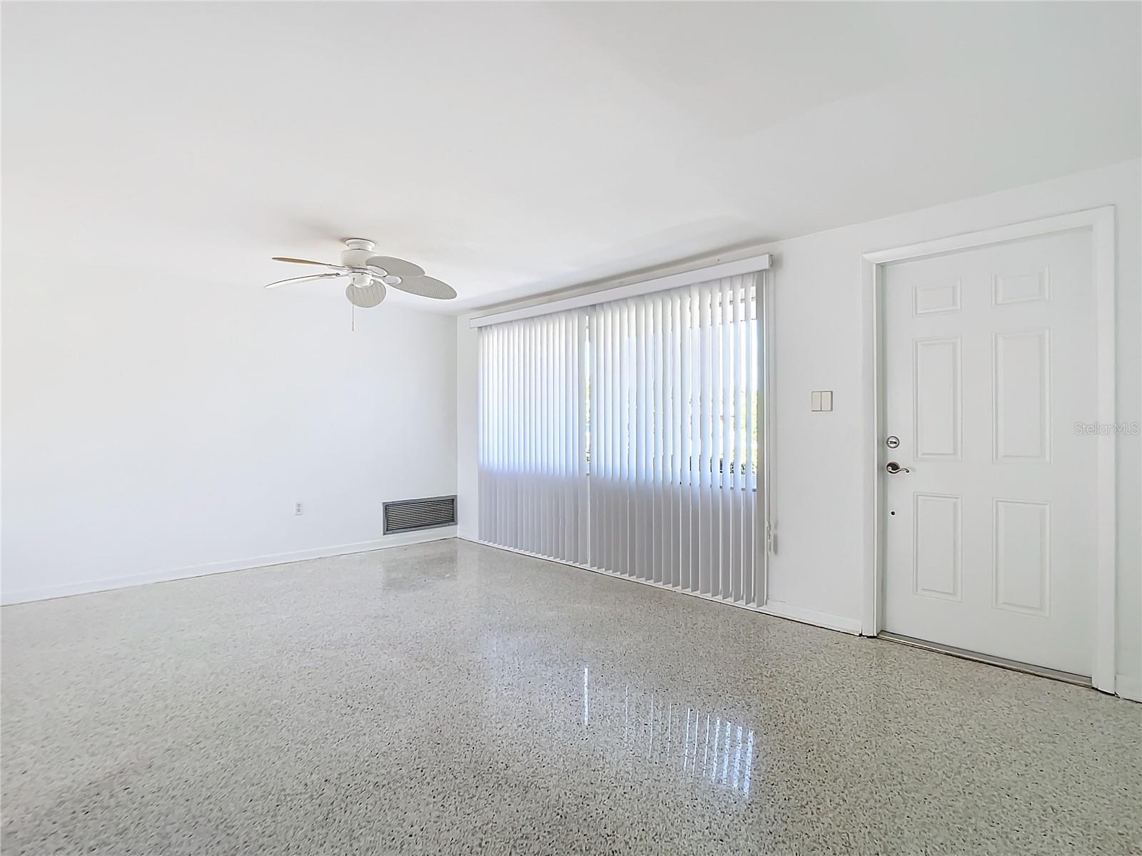 193 CARLISLE AVE NW, PORT CHARLOTTE, FL, 33952