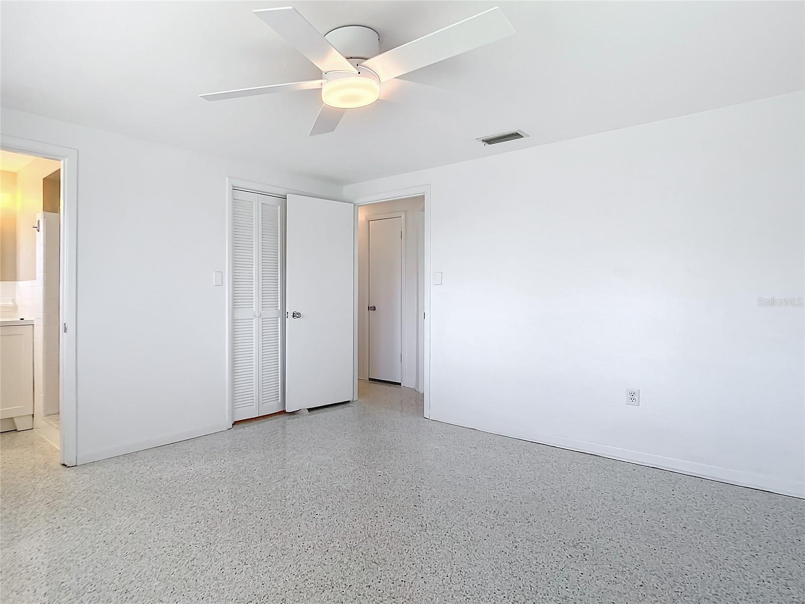 193 CARLISLE AVE NW, PORT CHARLOTTE, FL, 33952