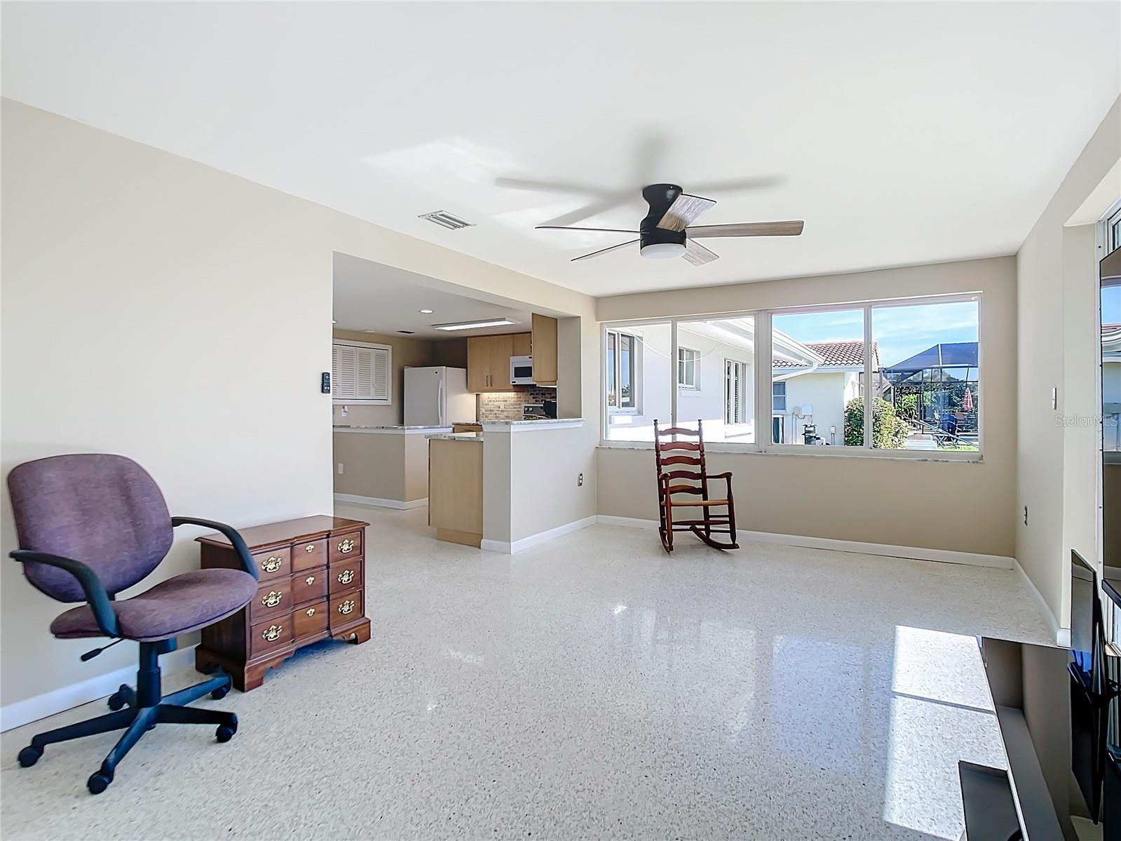 193 CARLISLE AVE NW, PORT CHARLOTTE, FL, 33952
