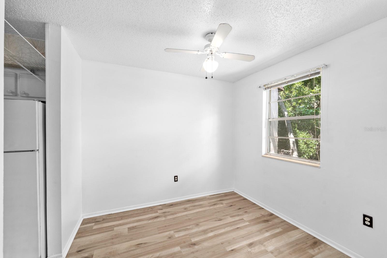 9009 WESTCHESTER CIR #B-18, TAMPA, FL, 33604