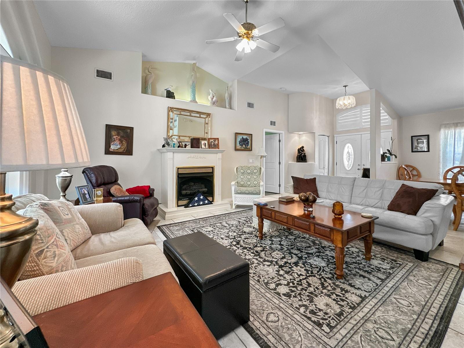 143 BARRINGTON DR, PALM COAST, FL, 32137