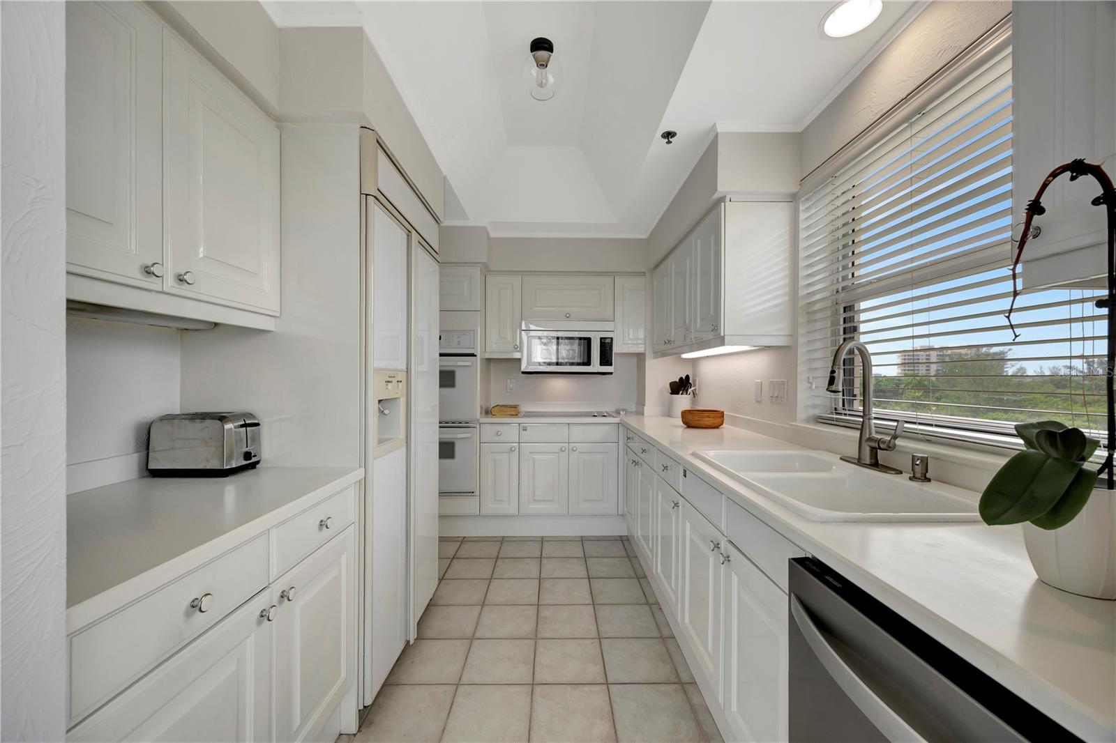 3080 GRAND BAY BLVD #532, LONGBOAT KEY, FL, 34228