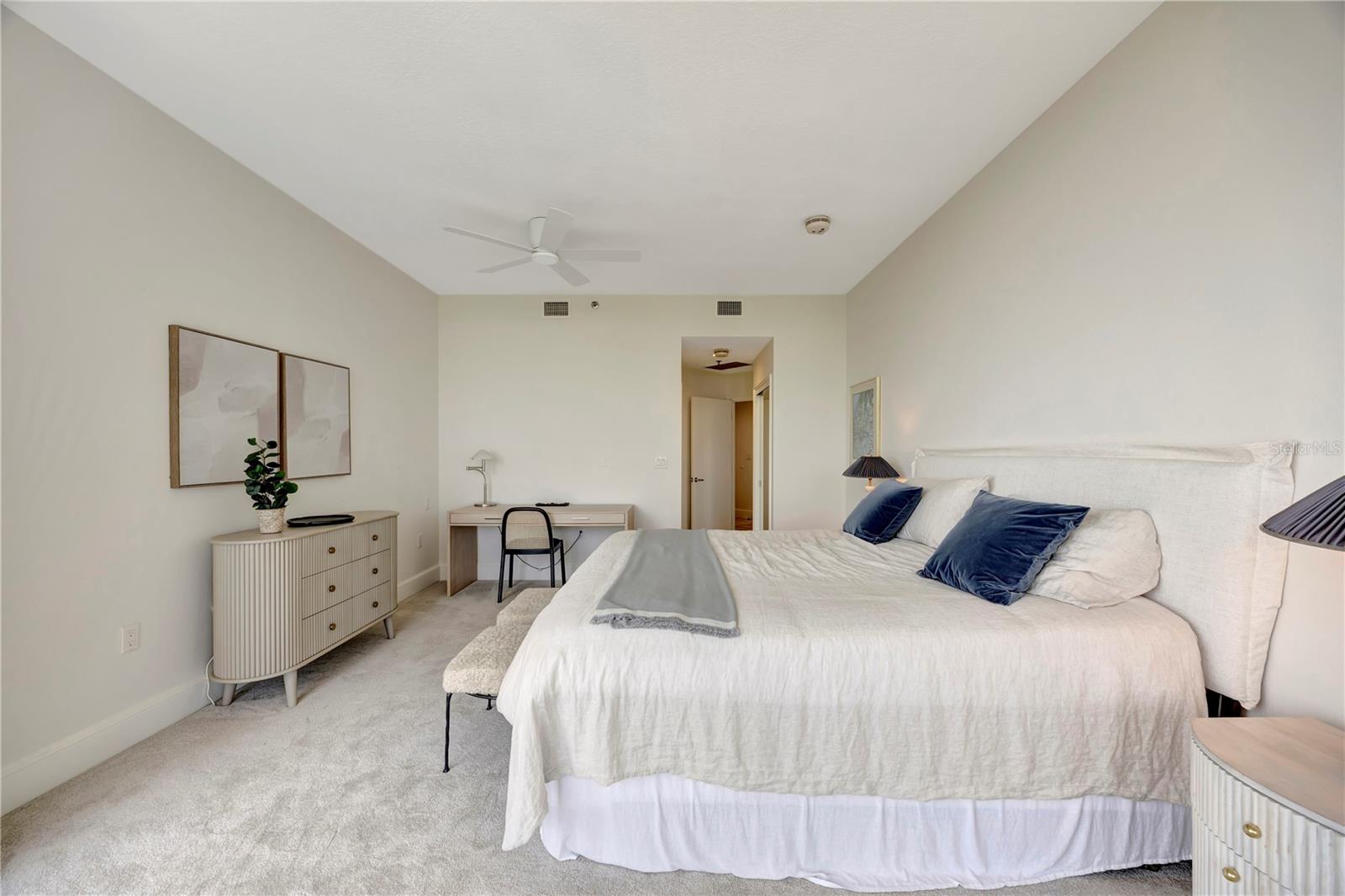 3080 GRAND BAY BLVD #532, LONGBOAT KEY, FL, 34228