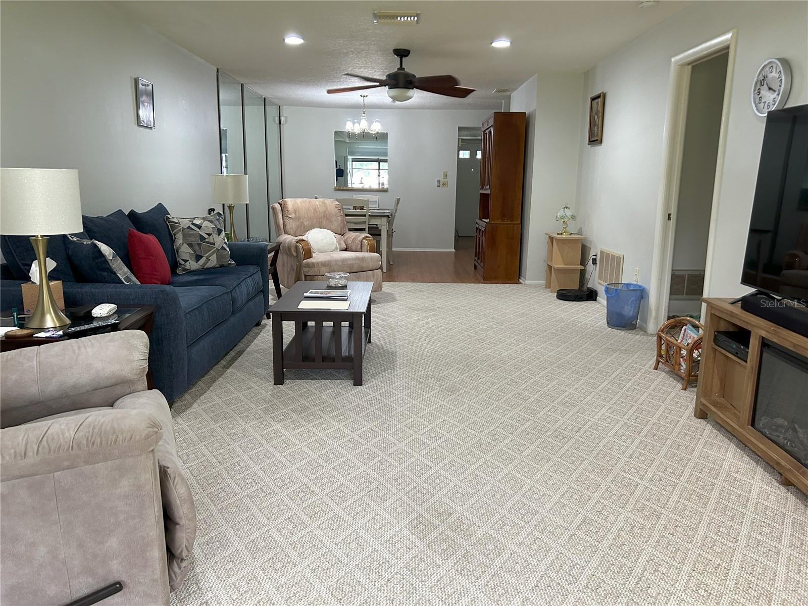 8111 BRADDOCK CIR #2, PORT RICHEY, FL, 34668