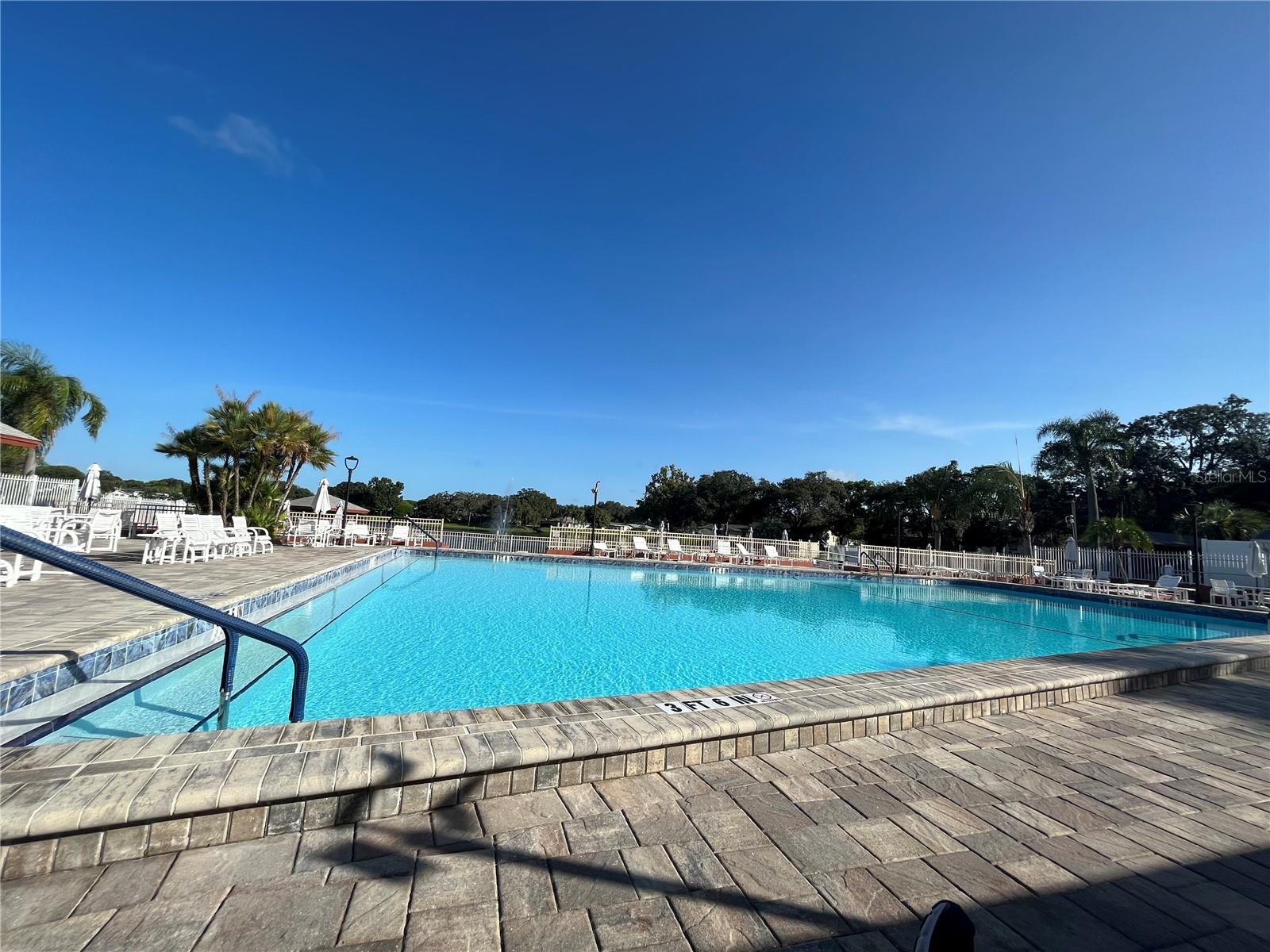 8111 BRADDOCK CIR #2, PORT RICHEY, FL, 34668