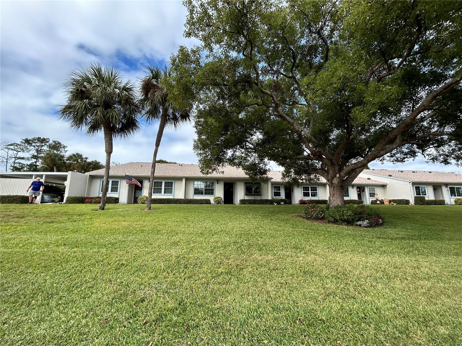 8111 BRADDOCK CIR #2, PORT RICHEY, FL, 34668