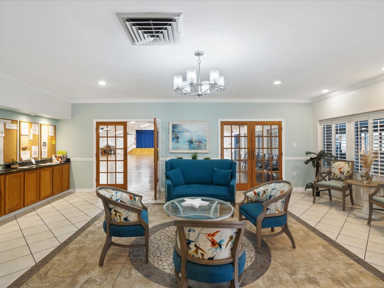 8111 BRADDOCK CIR #2, PORT RICHEY, FL, 34668