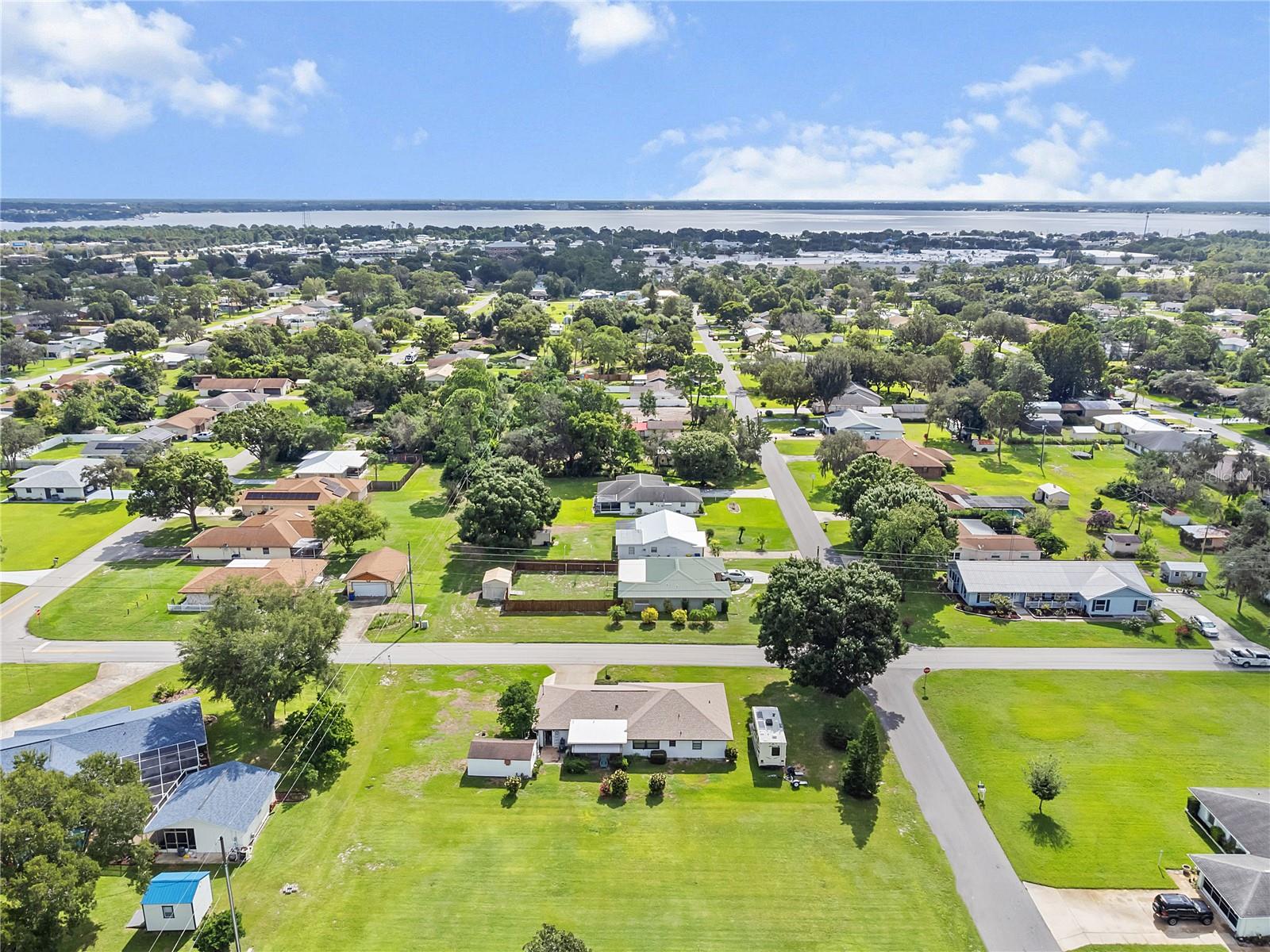 201 S HERON ST, SEBRING, FL, 33870