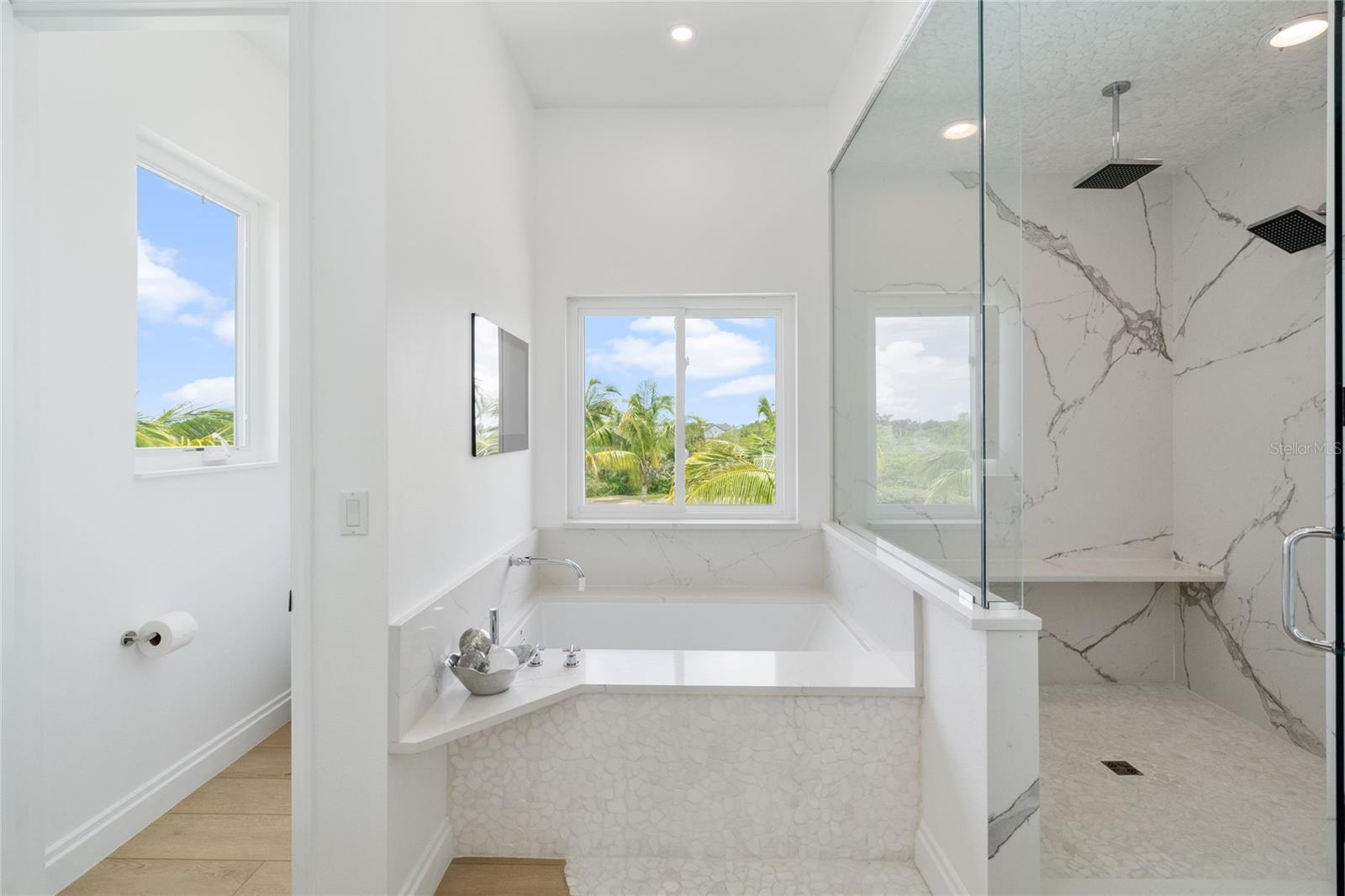 220 HORSESHOE LOOP RD, TERRA CEIA, FL, 34250