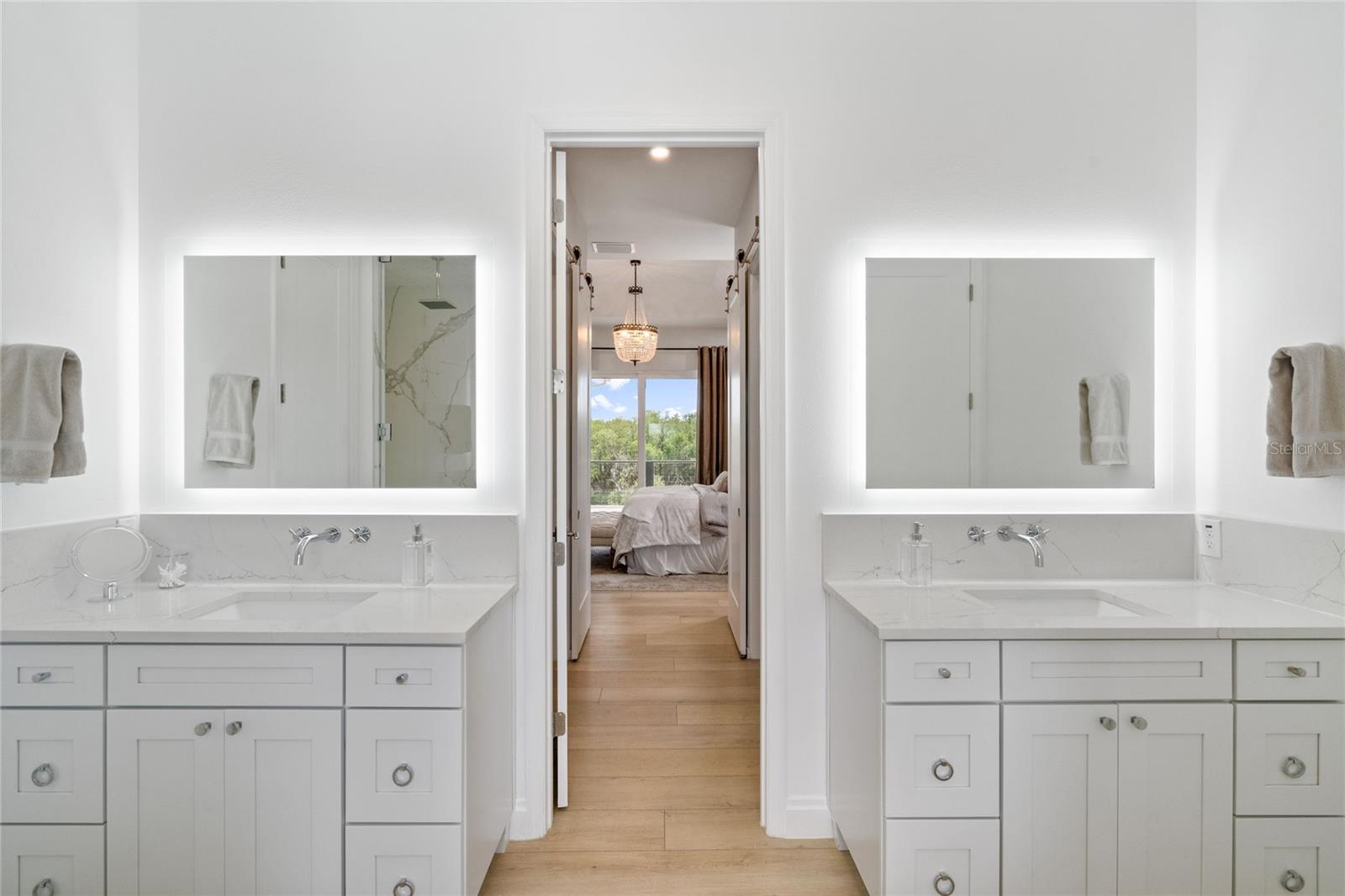 220 HORSESHOE LOOP RD, TERRA CEIA, FL, 34250