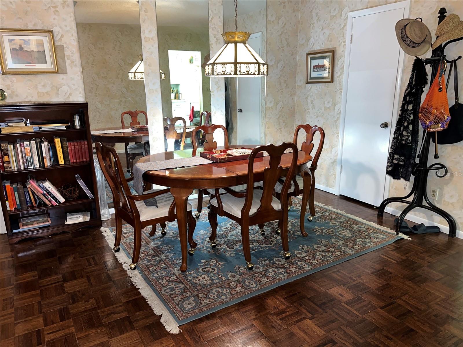 4606 W GRAY ST #205, TAMPA, FL, 33609