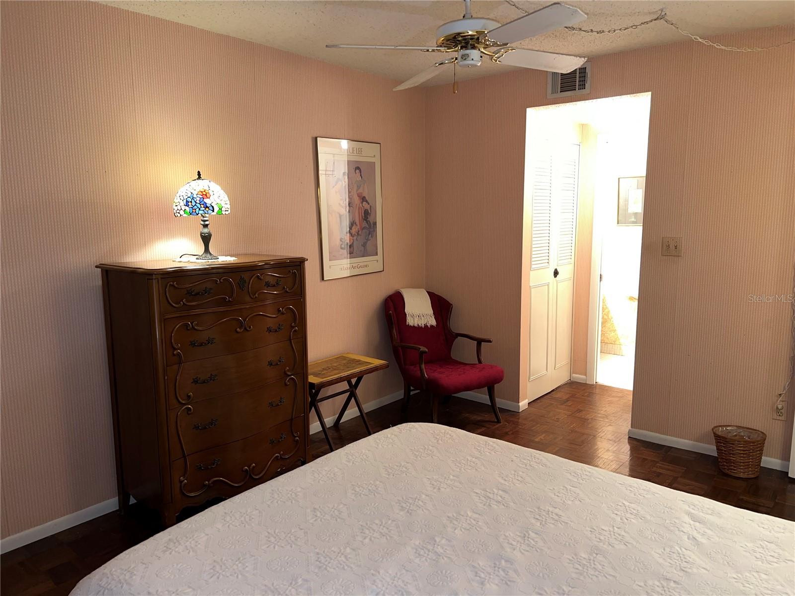 4606 W GRAY ST #205, TAMPA, FL, 33609