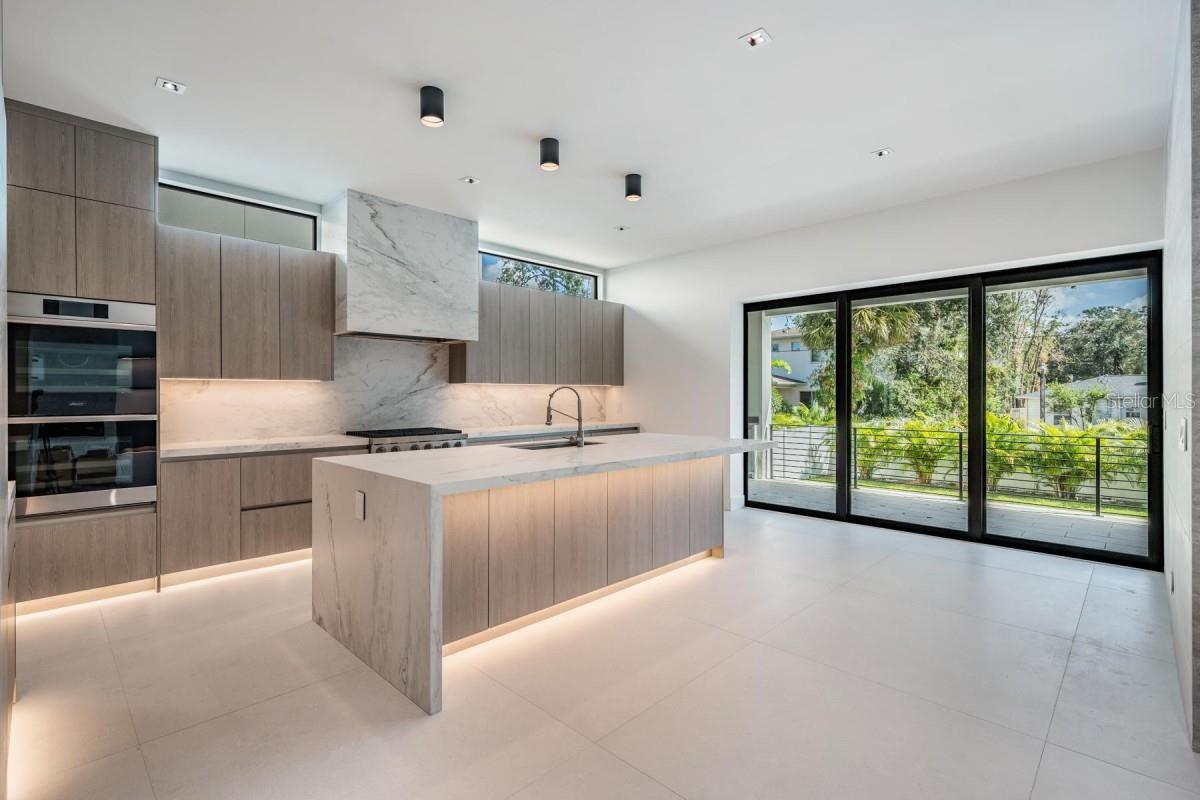 A4621830 Property Photo