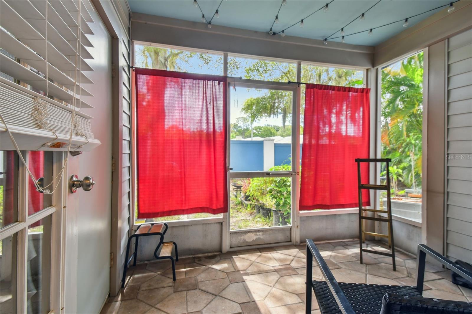 3304 FOX HUNT DR, PALM HARBOR, FL, 34683