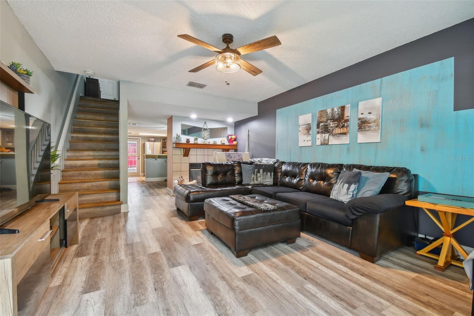 3304 FOX HUNT DR, PALM HARBOR, FL, 34683