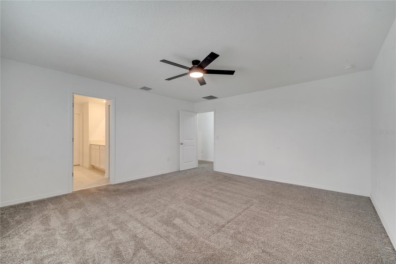 552 SILVER PALM DR, HAINES CITY, FL, 33844