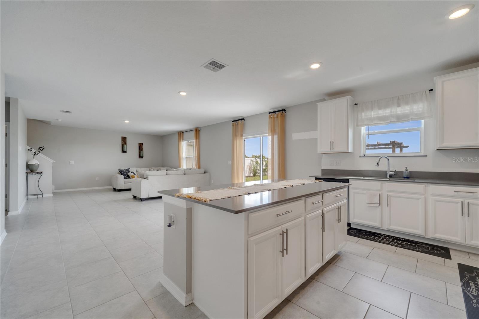 552 SILVER PALM DR, HAINES CITY, FL, 33844