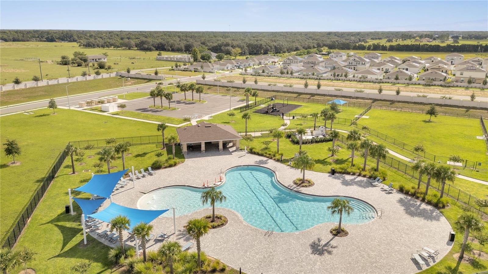 552 SILVER PALM DR, HAINES CITY, FL, 33844