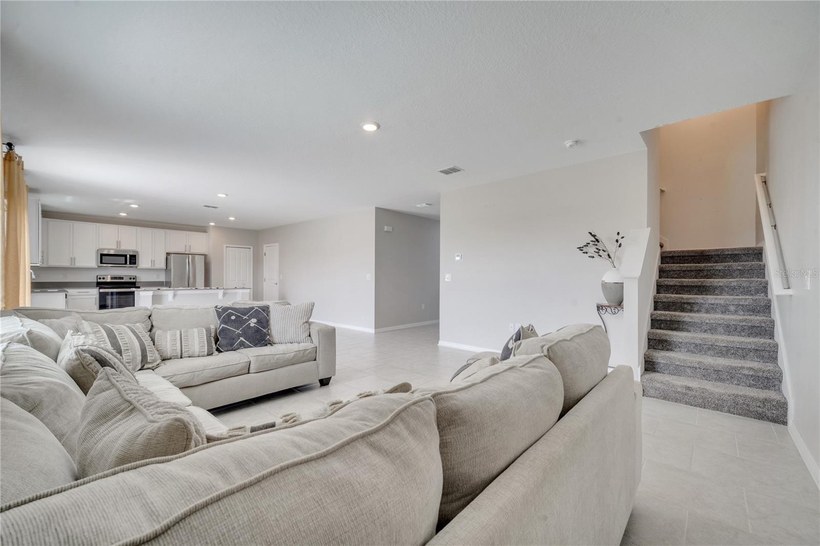 552 SILVER PALM DR, HAINES CITY, FL, 33844