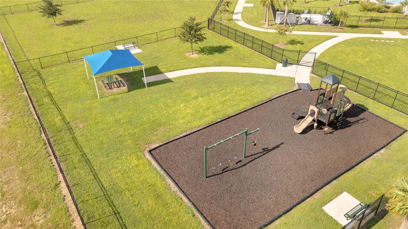 552 SILVER PALM DR, HAINES CITY, FL, 33844