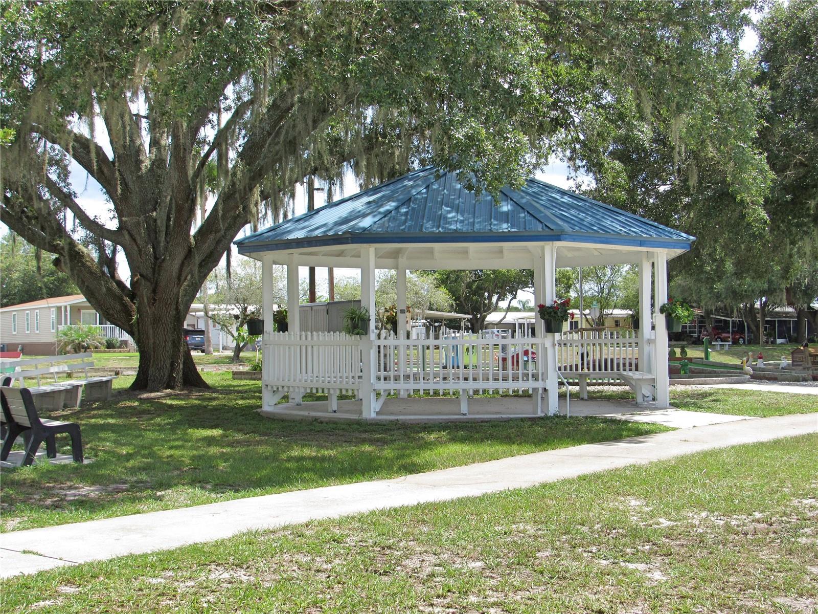 5116 CURRAN ST, ZEPHYRHILLS, FL, 33542